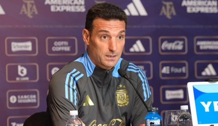 Imagen de Scaloni, con la mira en el Mundial 2026: “Hay una base y quedan pocos lugares"