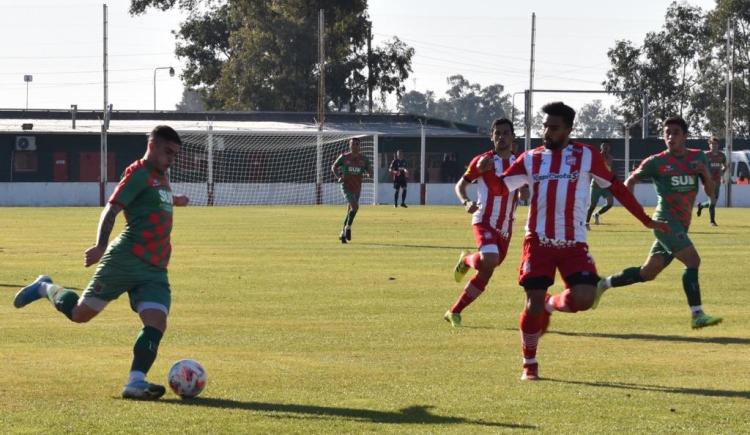 Imagen de PRIMERA NACIONAL: SAN MARTÍN (T) CONFIRMÓ SU LEVANTADA