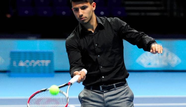 Imagen de EL DÍA QUE SERGIO AGÜERO JUGÓ AL TENIS EN EL CAMPEONATO DE MAESTROS