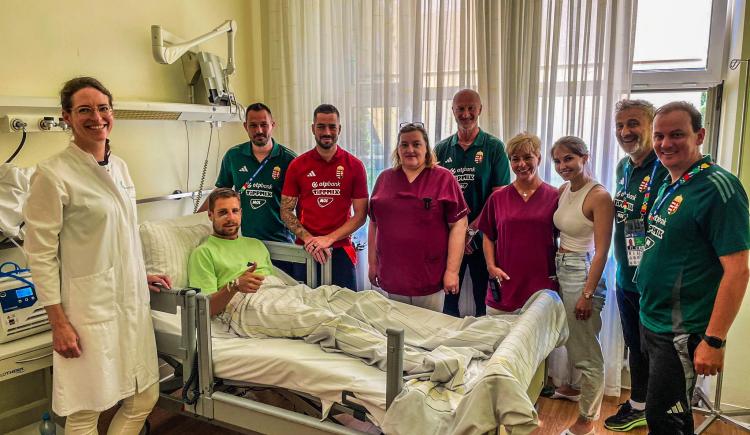 Imagen de Alta médica para el futbolista húngaro que sufrió múltiples fracturas