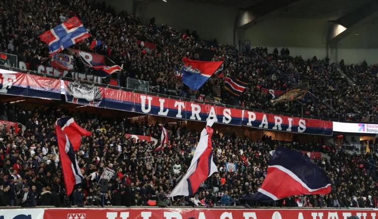 Imagen de La Barra del PSG apuntó contra los dirigentes