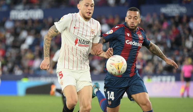 Imagen de Ocampos se destacó en el triunfo de Sevilla