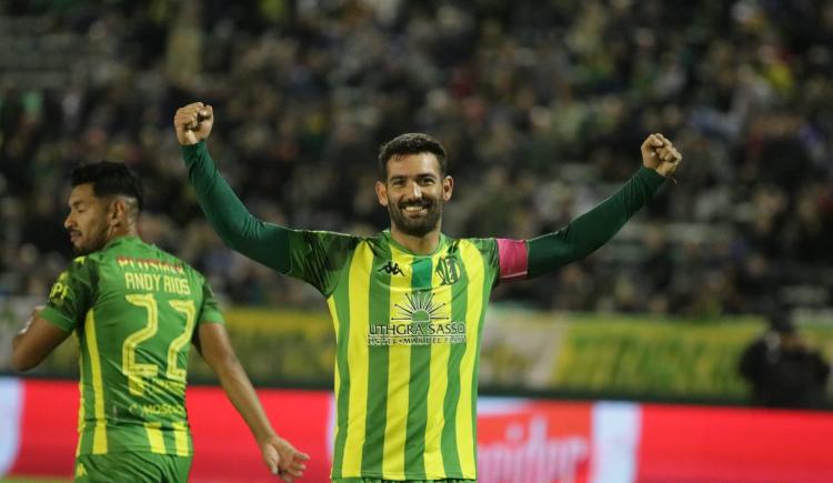 Imagen de Aldosivi derrotó a Rosario Central y se afirma arriba en la Zona B