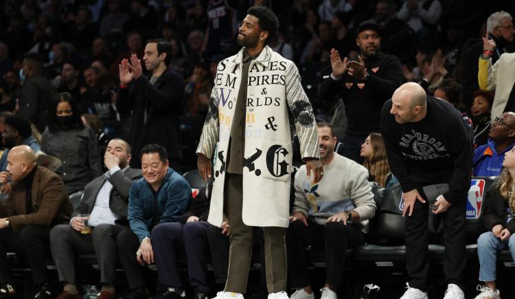 Imagen de NBA: Multa por entrar al vestuario sin estar vacunado