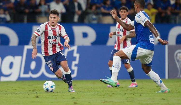 Imagen de Unión aguantó con uno menos y se despidió de la Copa Sudamericana con un empate ante Cruzeiro
