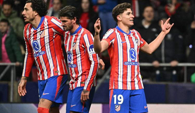 Imagen de Julián Álvarez se vistió de héroe y le regaló un triunfazo a Atlético de Madrid