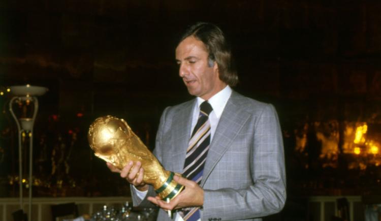 Imagen de A 86 años del nacimiento de Menotti: la increíble historia de sus dos cumpleaños