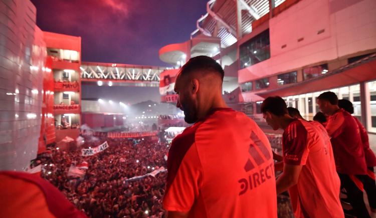Imagen de Emocionante: Las mejores imágenes del banderazo de River
