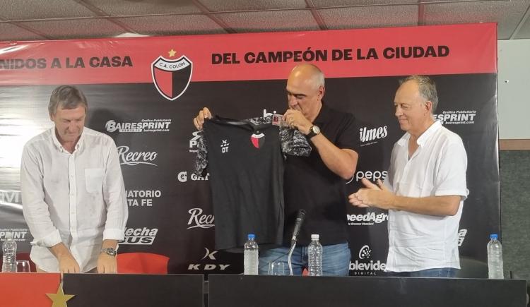 Imagen de Iván Delfino es el nuevo entrenador de Colón