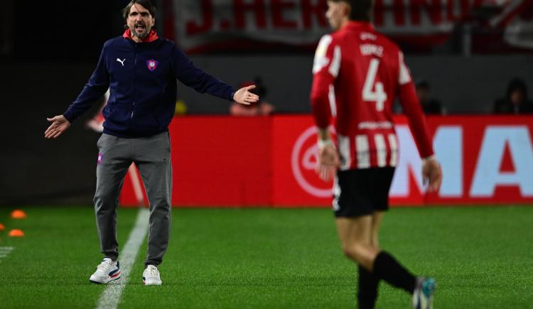 Imagen de Diego Martínez vuelve al fútbol argentino: su nuevo club le dio la bienvenida