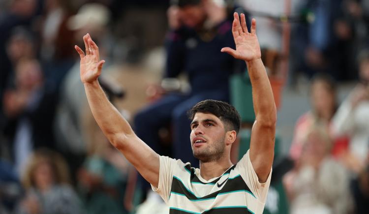 Imagen de Alcaraz dio una exhibición y se metió en semifinales de Roland Garros