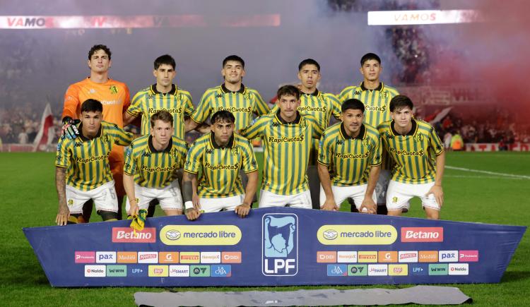 Imagen de Aldosivi y la lista negra de todos los equipos que no pudieron ganar en un torneo de Primera División