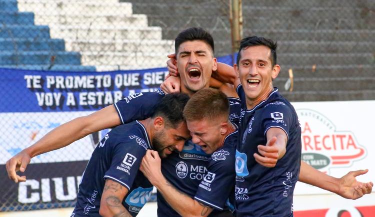 Imagen de Primera Nacional: Independiente Rivadavia lo dio vuelta y avanzó a cuartos de final del Reducido