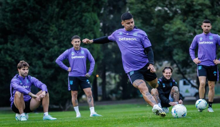 Imagen de El dilema que atormenta a Racing a horas del duelo crucial por la Libertadores