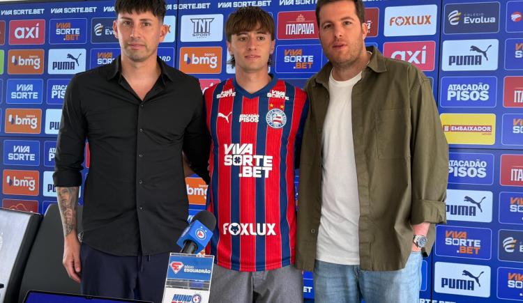 Imagen de Fue figura del Estudiantes campeón, lo presentaron en su nuevo club y sueña con la Selección