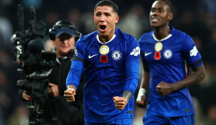 Imagen de Enzo Fernández y Garnacho, titulares en un triunfo clave de Chelsea