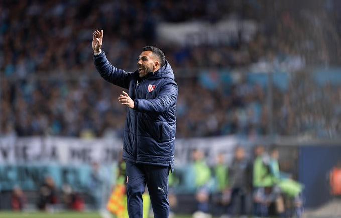 Imagen de Carlos Tevez perderá una pieza clave para ir a Córdoba