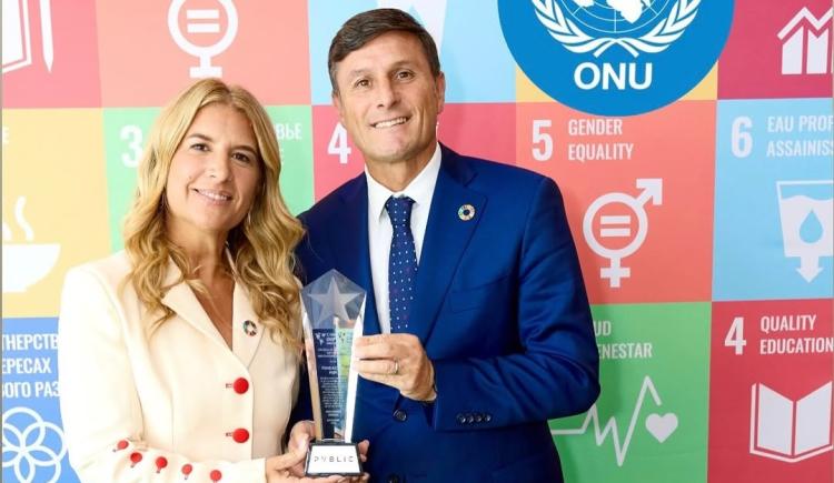 Imagen de Sorprendente: Javier Zanetti fue distinguido en la ONU
