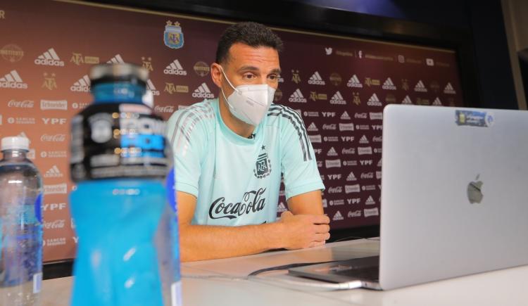 Imagen de SCALONI ES POSITIVO DE COVID Y NO VIAJARÁ A CHILE