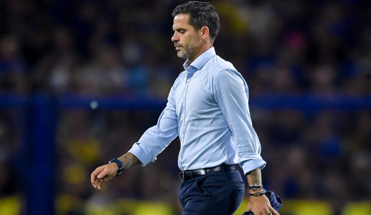 Imagen de Los cambios que haría Fernando Gago para recibir a Barracas Central