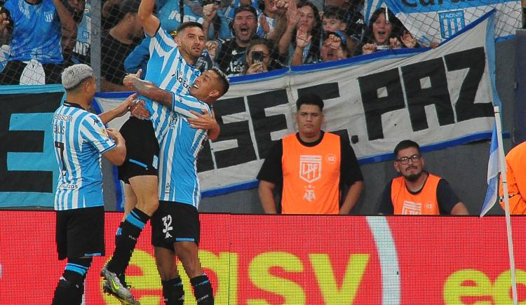 Imagen de Racing venció a Lanús y sigue con vida en la Copa de la Liga