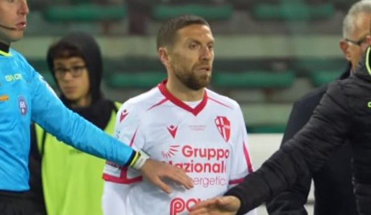 Imagen de Así fue la vuelta al fútbol de Papu Gómez más de dos años después