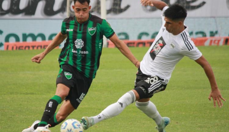 Imagen de Deportivo Riestra y San Martín (SJ) aburrieron a todos en el Bajo Flores