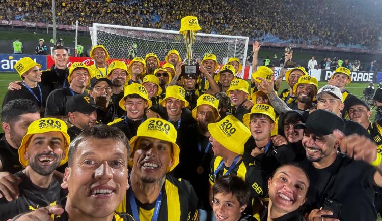 Imagen de Peñarol le puso picante a su festejo de campeón contra Nacional: "Traidor"