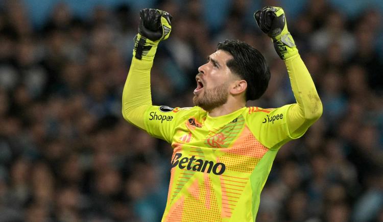 Imagen de Agustín Rossi, el héroe de Flamengo, se postuló para la Selección Argentina