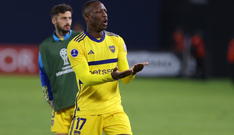 Imagen de Luis Advíncula se perderá la ida ante Alianza Lima: los motivos