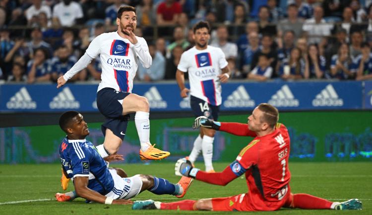 Imagen de Messi y el tanto del título para PSG