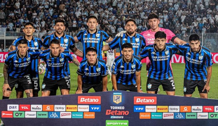 Imagen de El Loco Díaz no está solo: todo el plantel de Atlético Tucumán contra la dirigencia