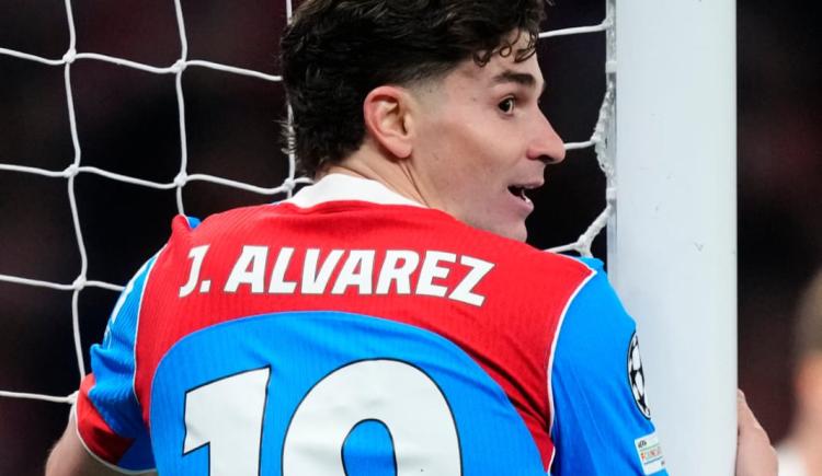 Imagen de En su propia telaraña: el representante de Julián Álvarez rompió el silencio
