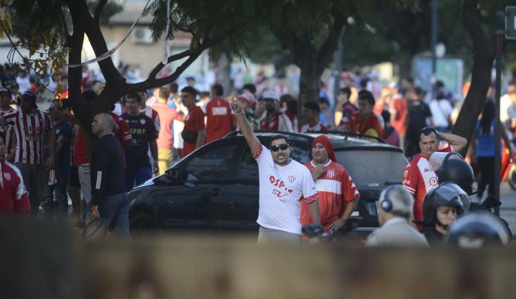 Imagen de Incidentes y detenidos en Santa Fe tras la derrota de Unión