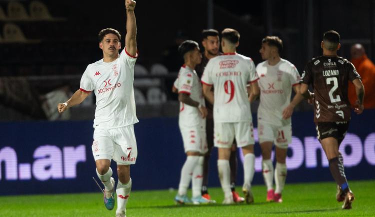 Imagen de Y una noche Huracán volvió a ganar