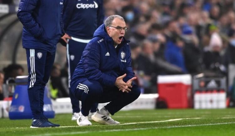 Imagen de BIELSA NO PIENSA BAJARSE DEL BARCO PESE AL DURO PRESENTE DEL LEEDS