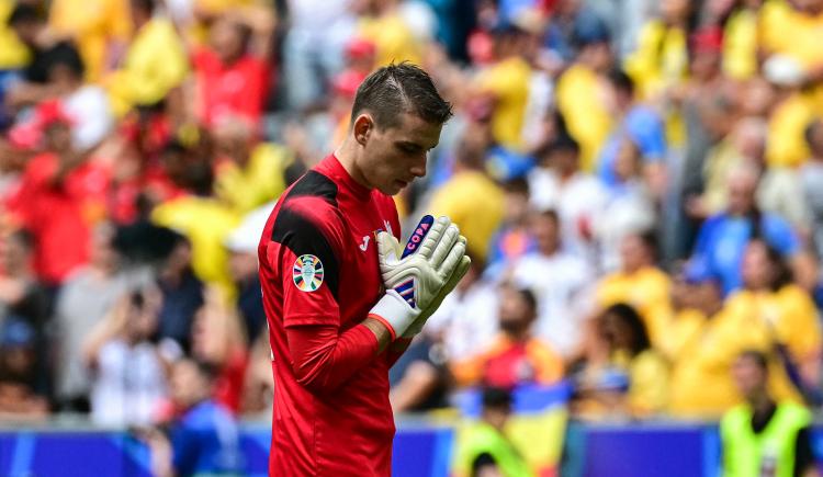 Imagen de Tormento en el arco: en quince días se quedó sin final de Champions y falló en el debut de Eurocopa