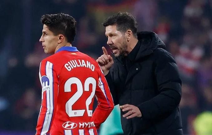 Imagen de Un papá genial: los elogios de Diego Simeone para su hijo Giuliano en la Selección Argentina