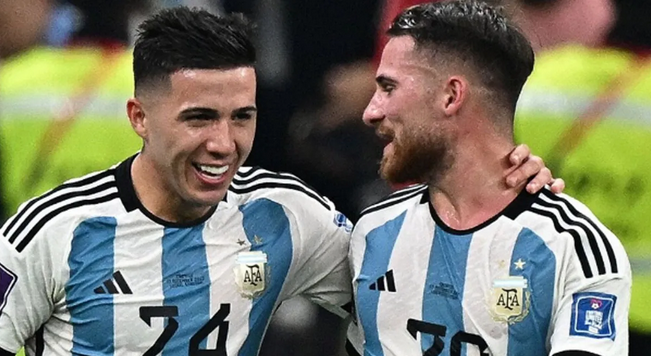Imagen de El mítico crack inglés que es fanático de Enzo Fernández y Alexis Mac Allister