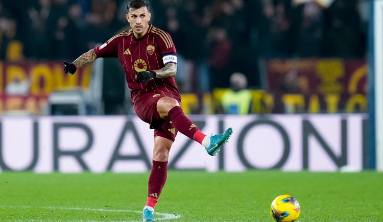 Imagen de La emotiva despedida de Leandro Paredes de Roma