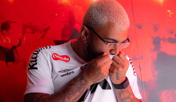 Imagen de La tensa situación que vivió Gabigol en su presentación en Santos