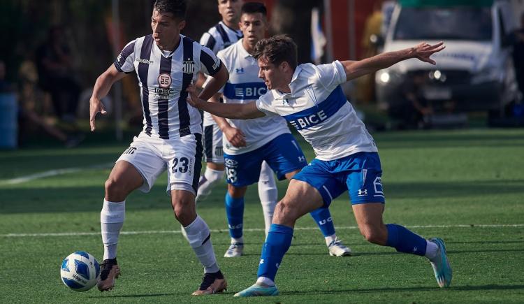 Imagen de Talleres perdió ante la Católica