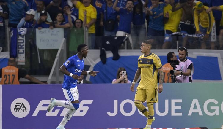 Imagen de Boca no lo supo aguantar con diez y perdió 1-0 con Cruzeiro en Belo Horizonte