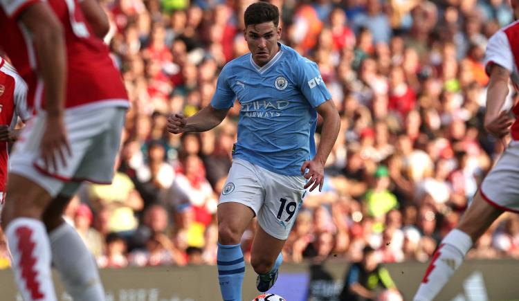 Imagen de Una de cal y otra de Arena para Julián Álvarez en Manchester City