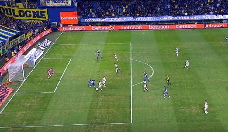 Imagen de Polémica en el VAR: el gol que le anularon a Cavani