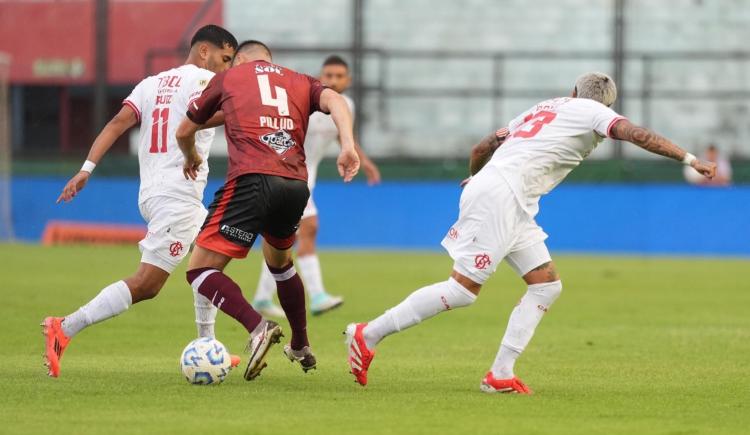 Imagen de Barracas Central y Central Córdoba protagonizaron un entretenido empate 3-3