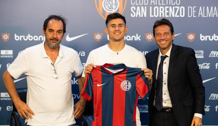Imagen de Marcelo Moretti desmintió a River por los números de la venta de Adam Bareiro