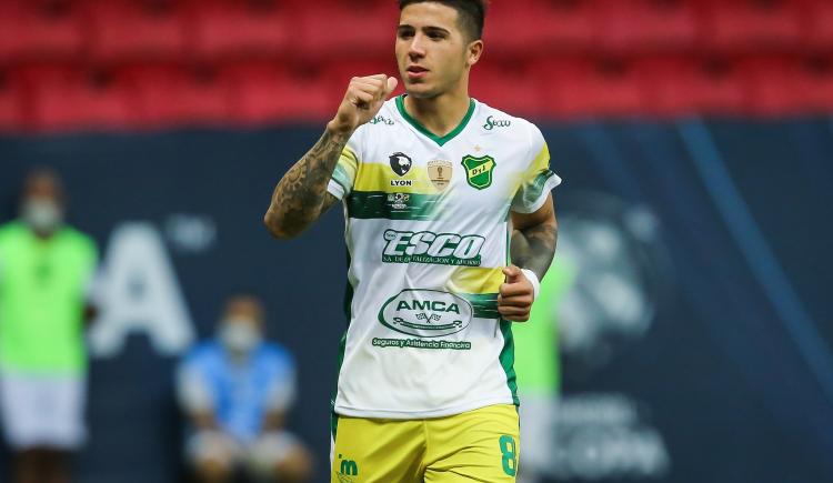Imagen de DEFENSA SE PLANTA POR ENZO FERNÁNDEZ