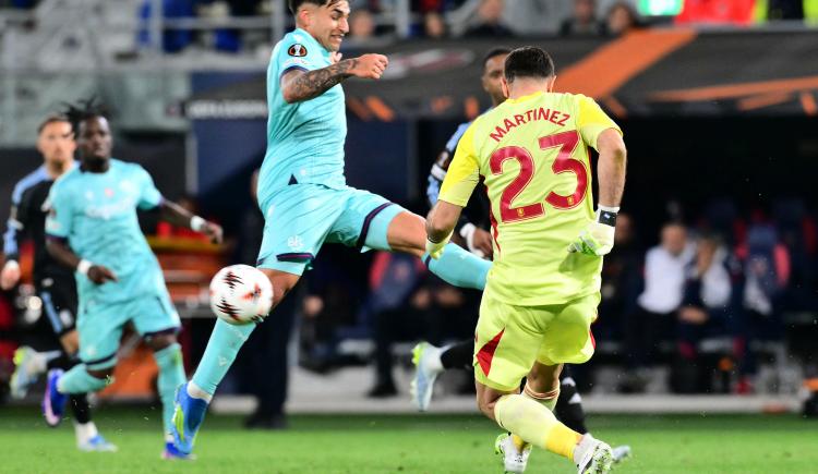 Imagen de El Aston Villa de Dibu Martínez le ganó el Bologna de Santi Castro y se acerca a la semifinal de la Europa League