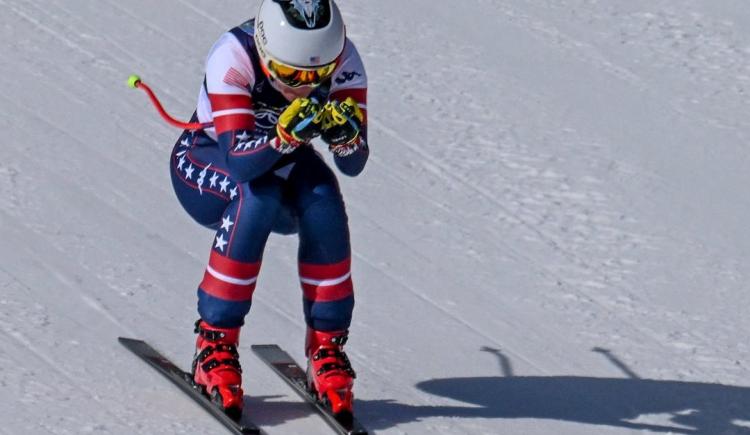 Imagen de Cómo sigue el calvario de la leyenda del esquí que saltó lesionada y tuvo un grave accidente en los Juegos Olímpicos de Invierno
